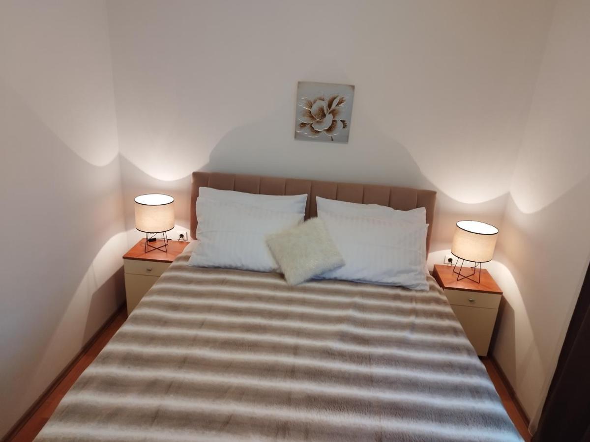 Apartments Surjak Orebić Eksteriør bilde