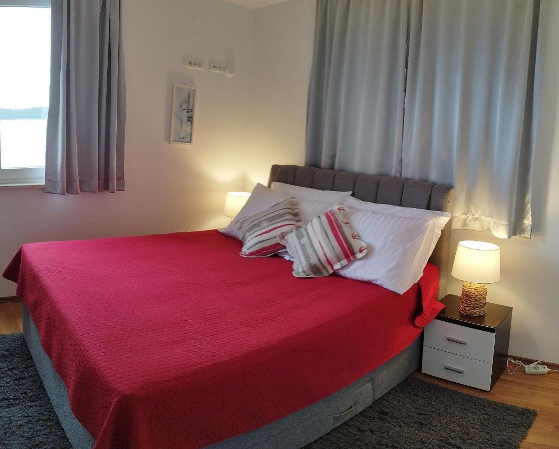 Apartments Surjak Orebić Eksteriør bilde