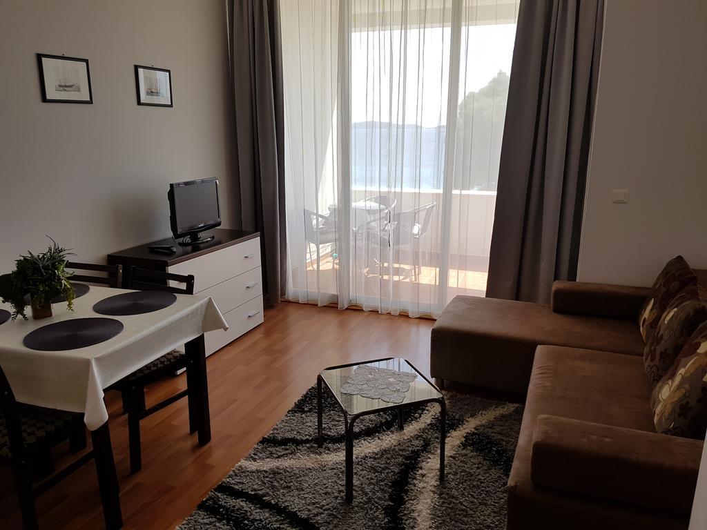 Apartments Surjak Orebić Eksteriør bilde