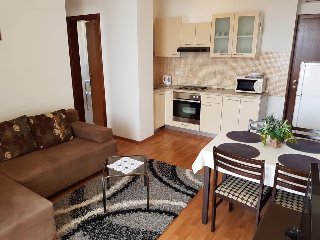 Apartments Surjak Orebić Eksteriør bilde