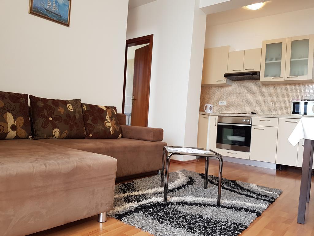 Apartments Surjak Orebić Eksteriør bilde