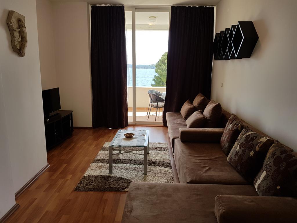 Apartments Surjak Orebić Eksteriør bilde